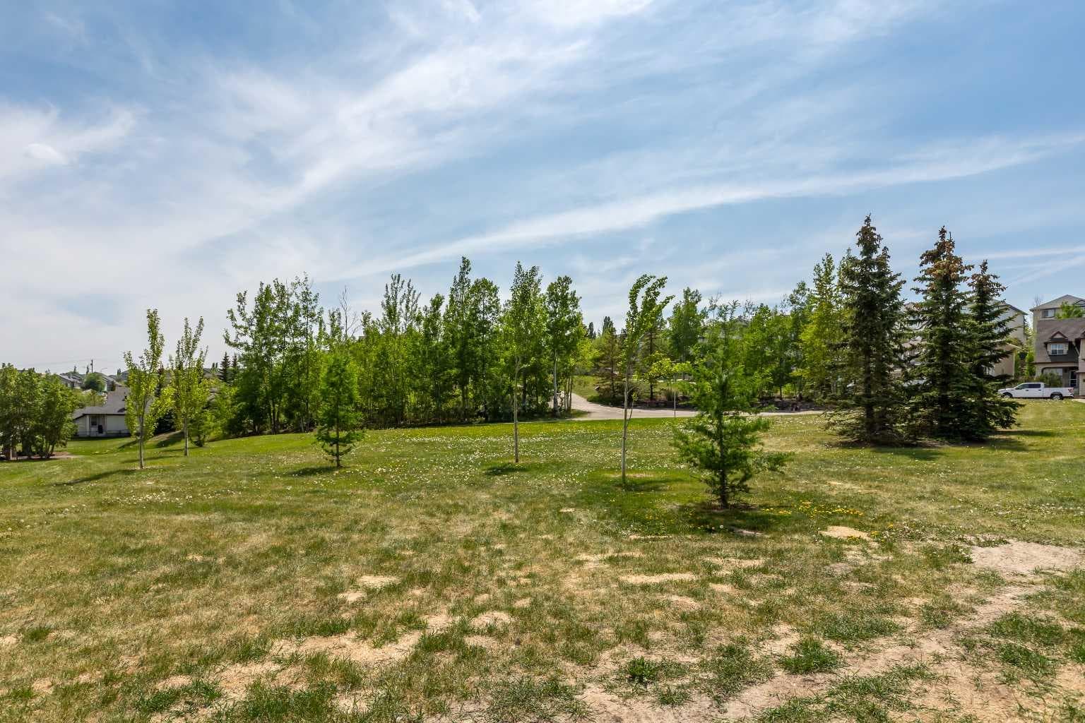 106 Panamount Drive NW