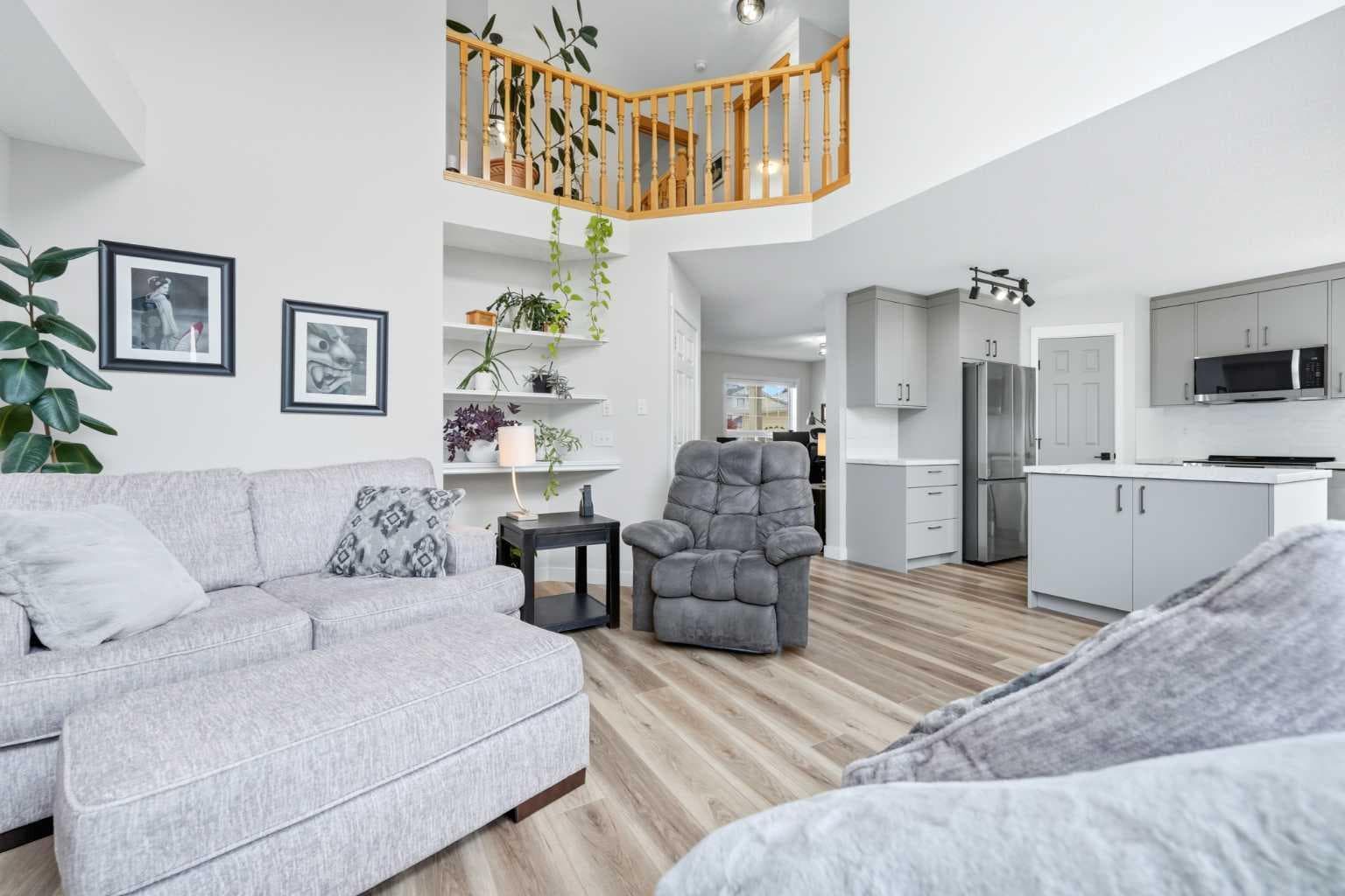 72 Arbour Crest Road NW