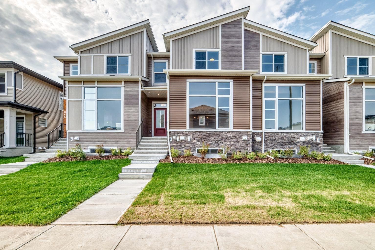 1063 Bayview Crescent SW