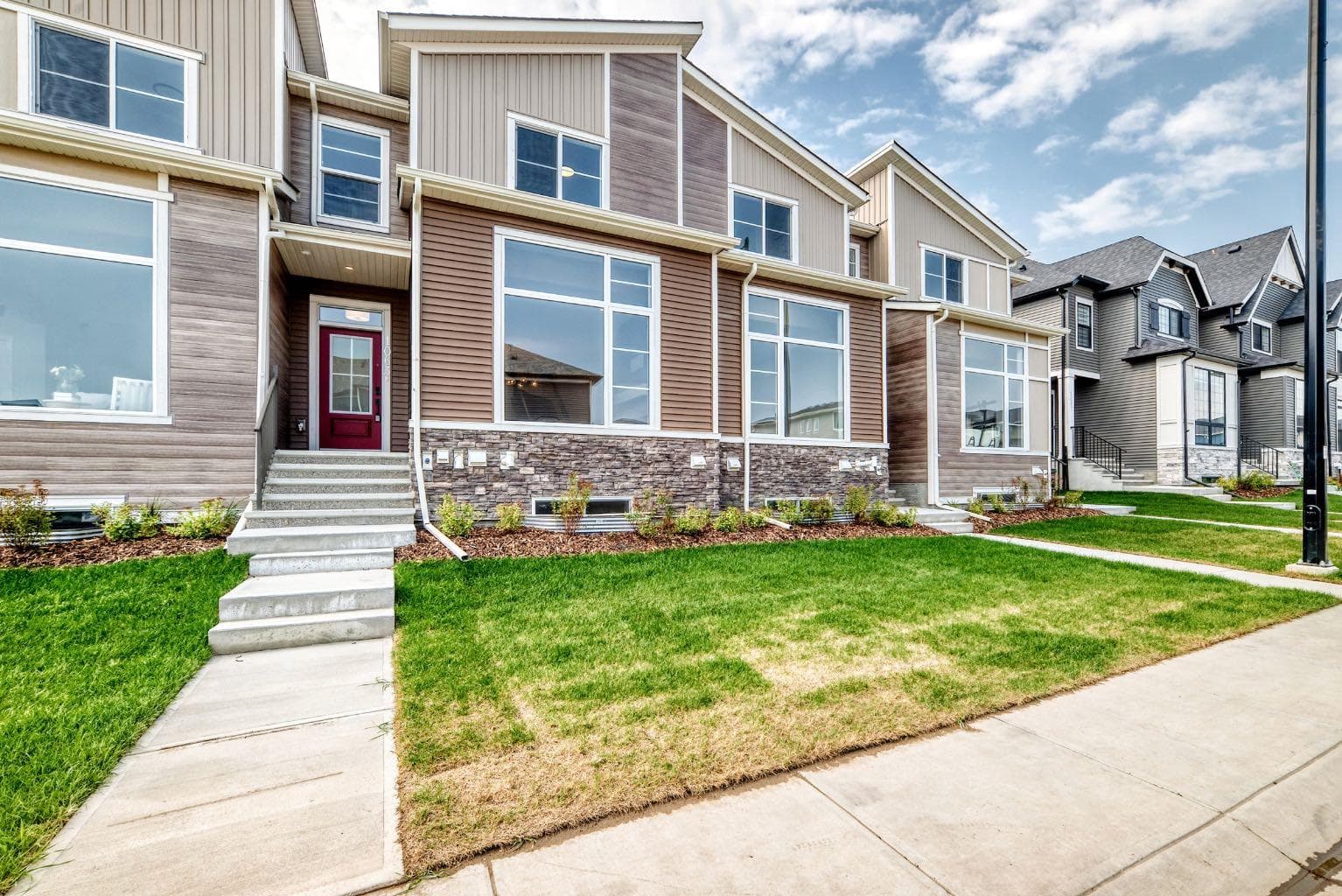 1063 Bayview Crescent SW
