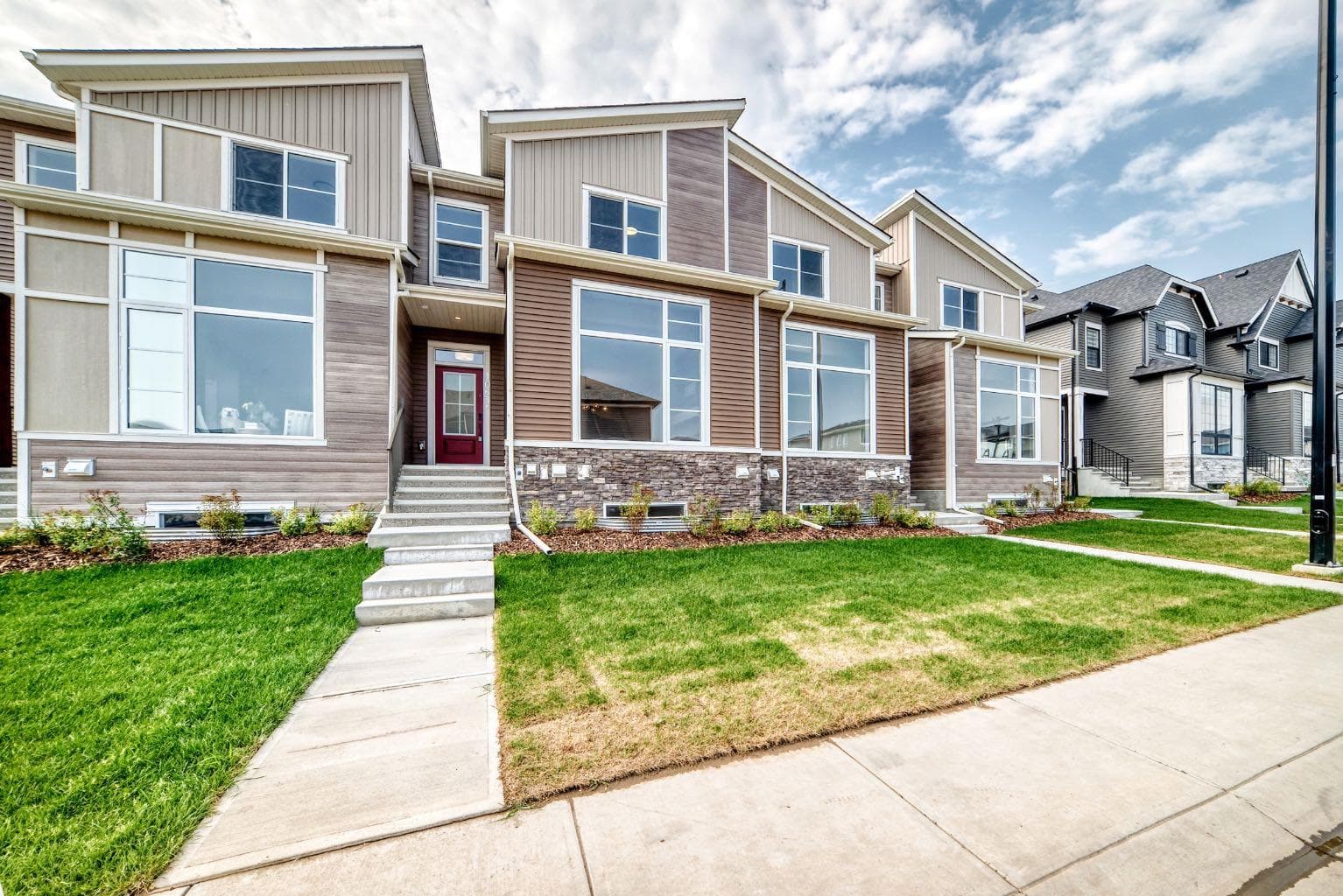 1063 Bayview Crescent SW