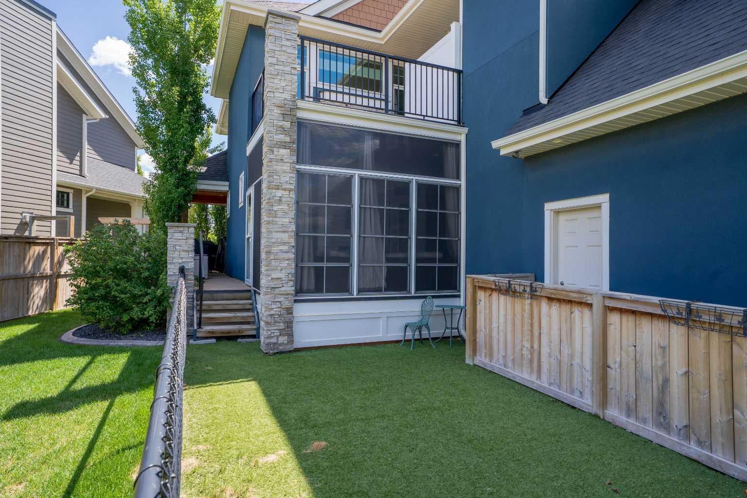 42 Cooperstown Court SW