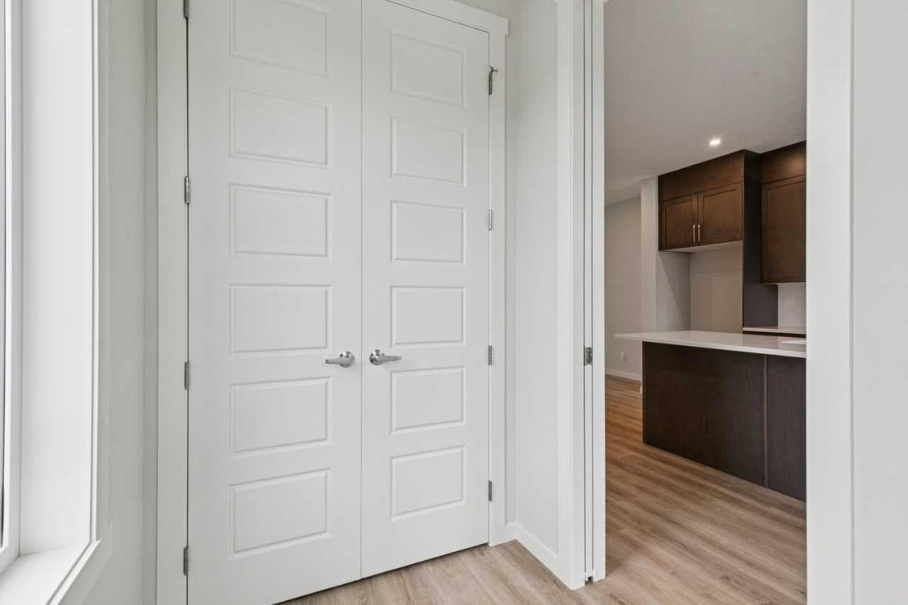 233 Vantage Drive 