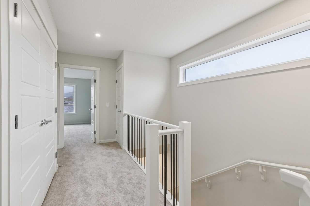 233 Vantage Drive 