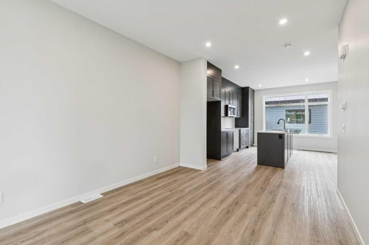 233 Vantage Drive 