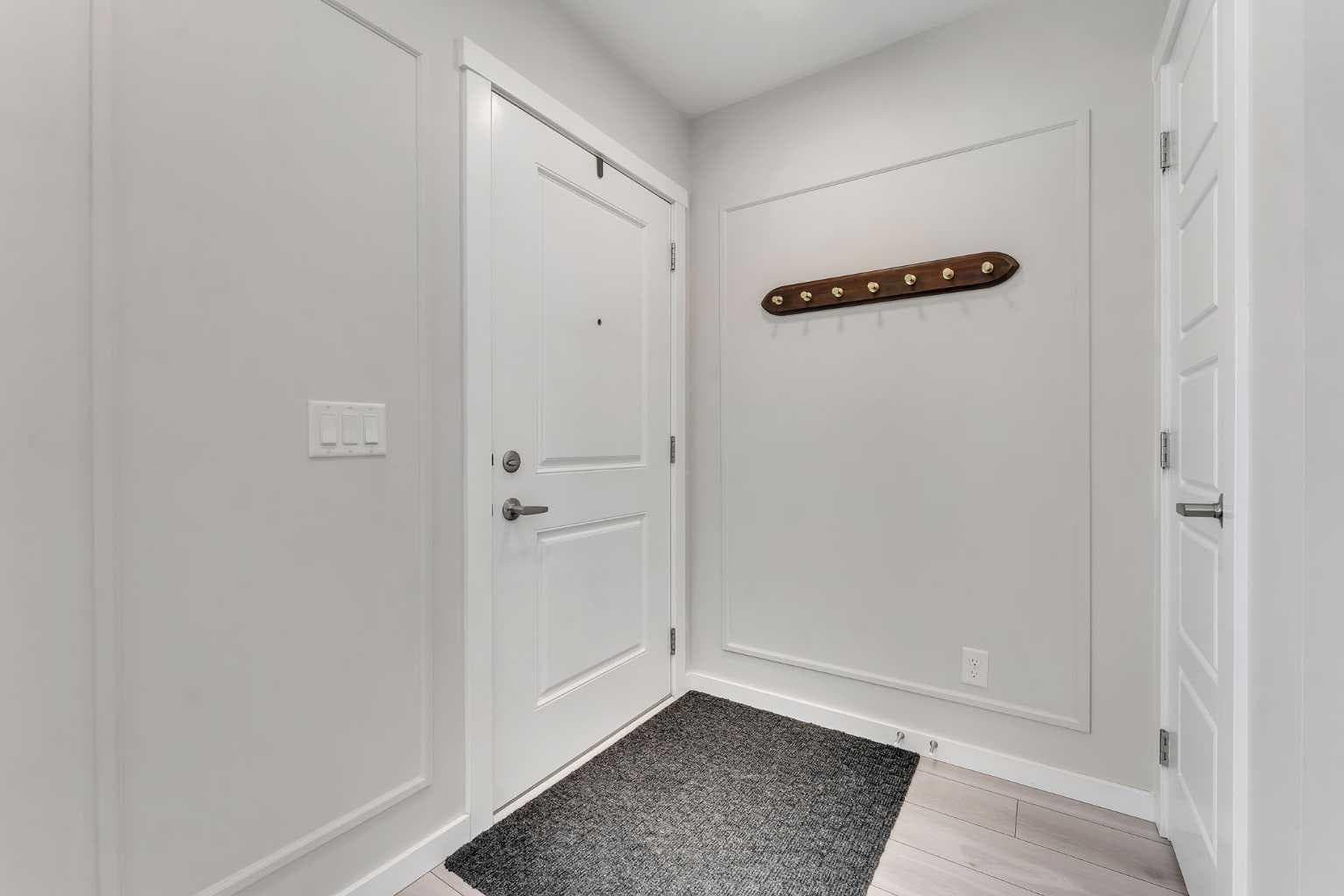 124, 31 Red Embers Parade NE