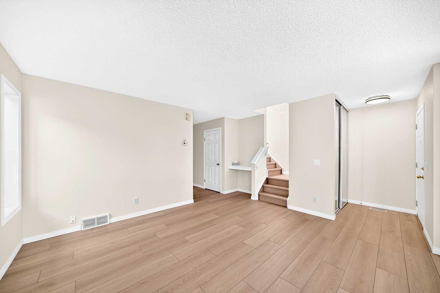 94 Arbour Wood Mews NW