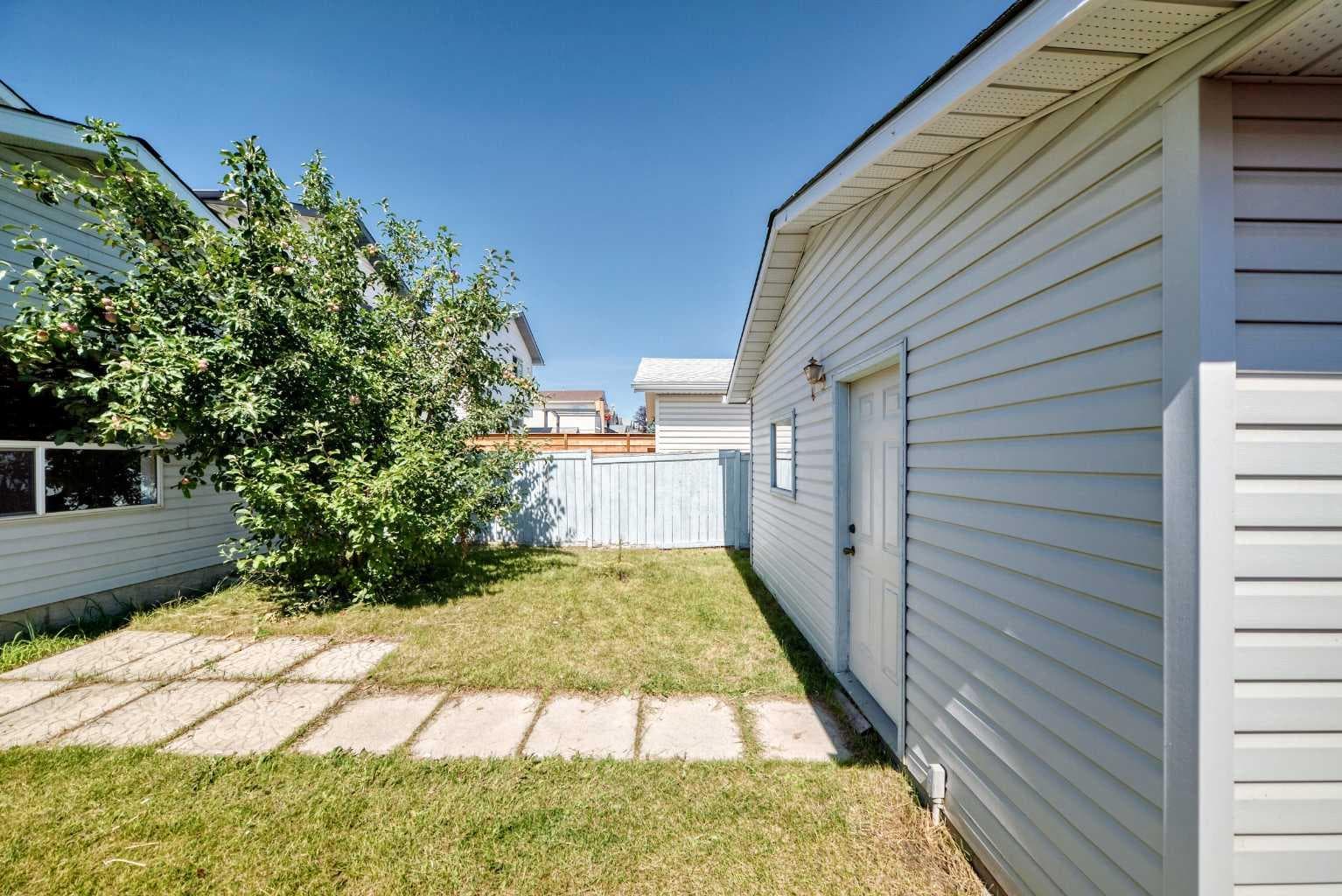 94 Arbour Wood Mews NW
