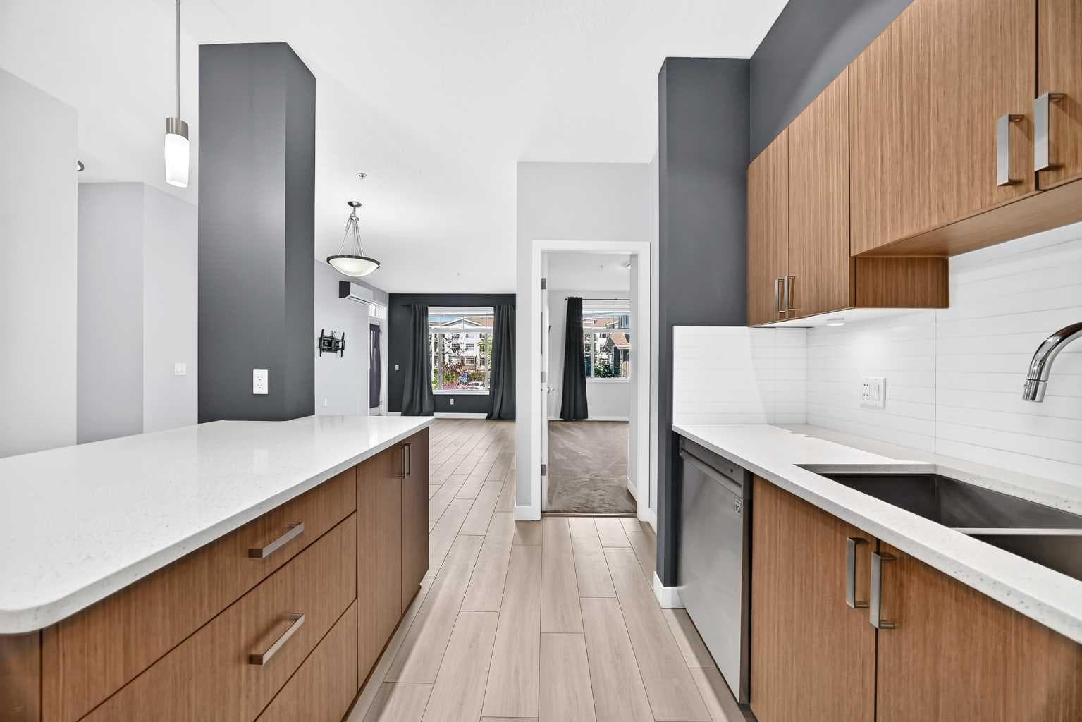 202, 10 Auburn Bay Link SE