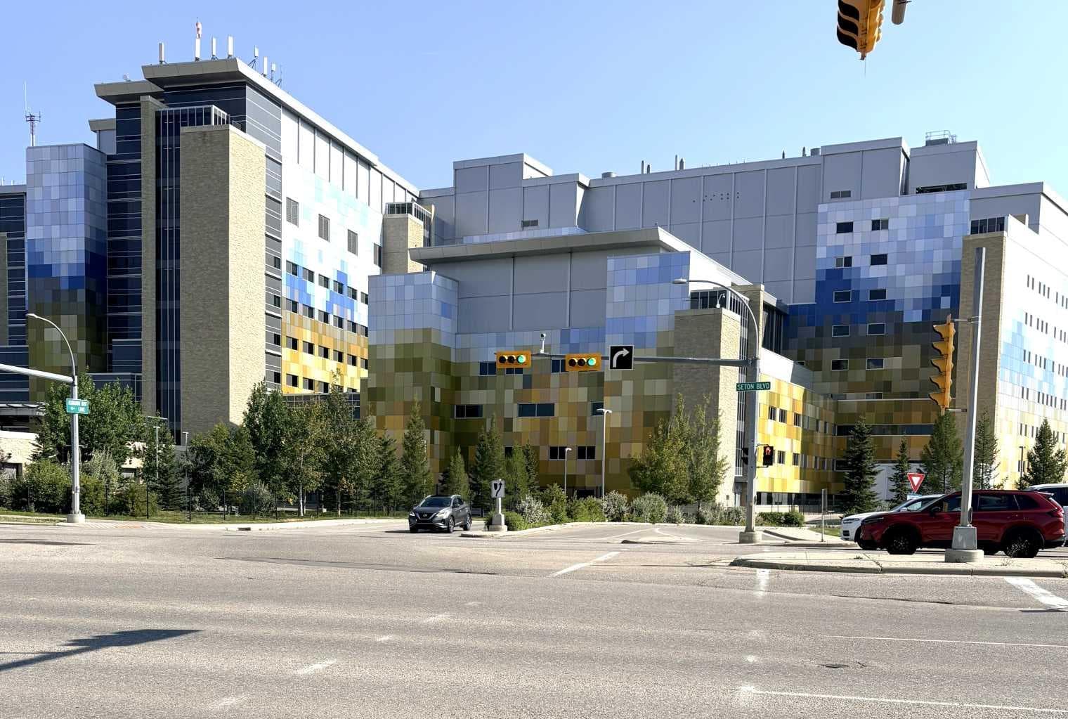 202, 10 Auburn Bay Link SE