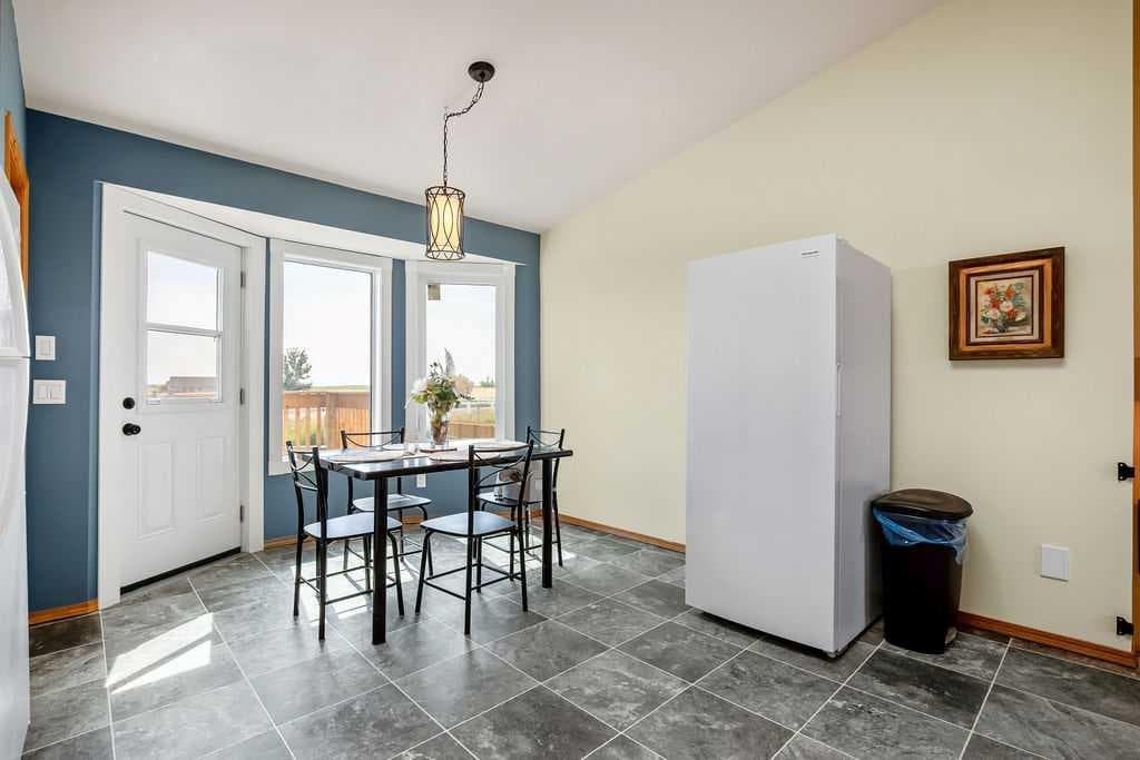 115 5 St  