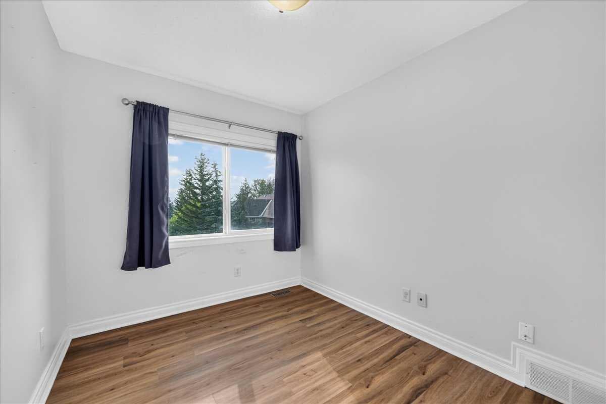 86 Cedarwood Lane SW