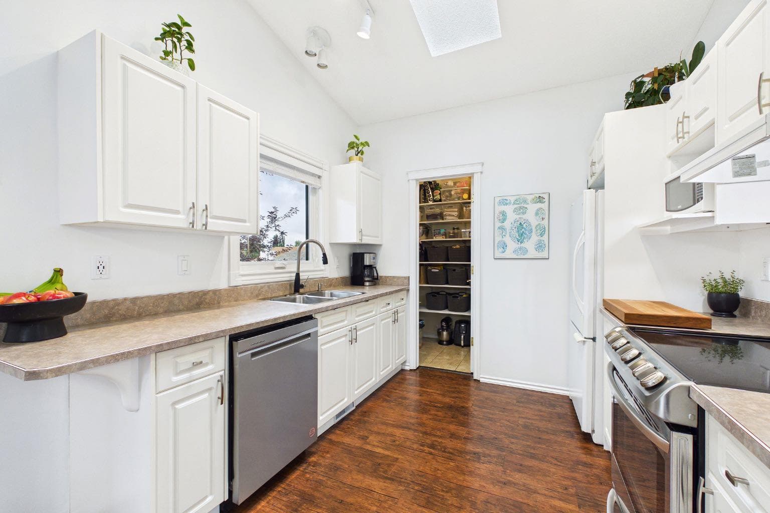 16 Big Springs Mews SE
