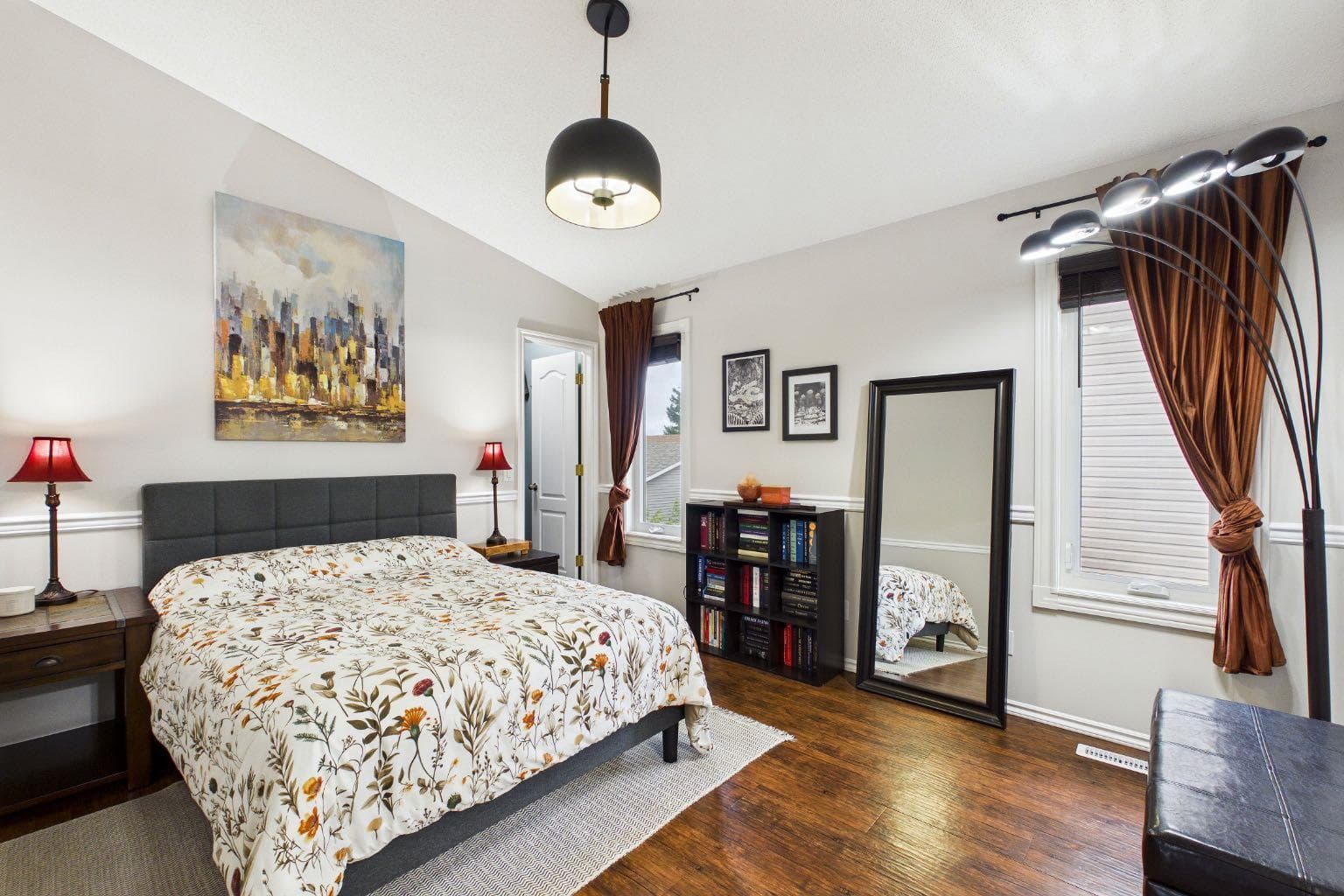 16 Big Springs Mews SE