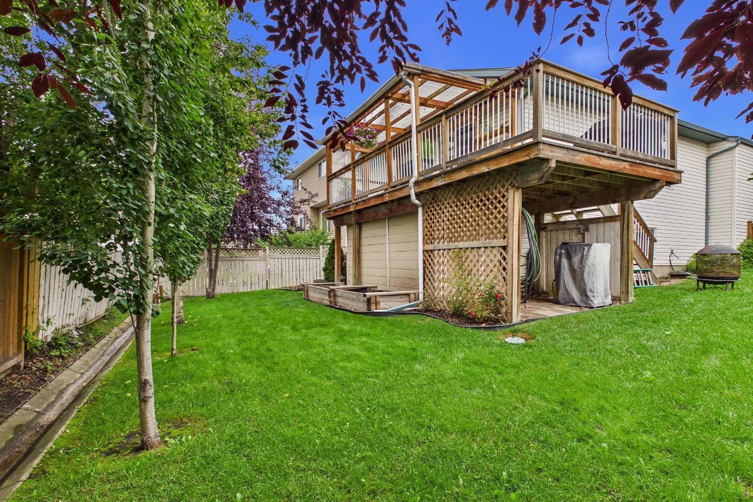 16 Big Springs Mews SE