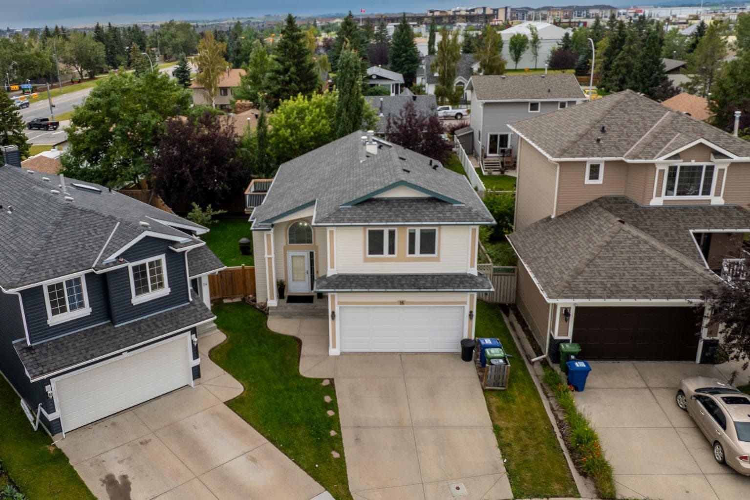 16 Big Springs Mews SE