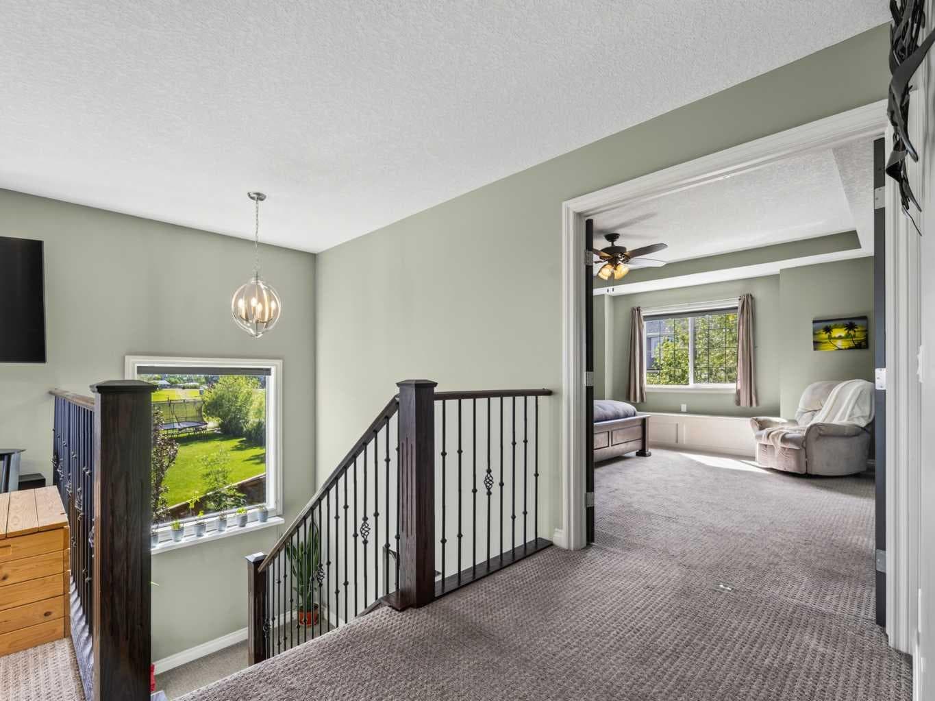 193 Kinniburgh Way 