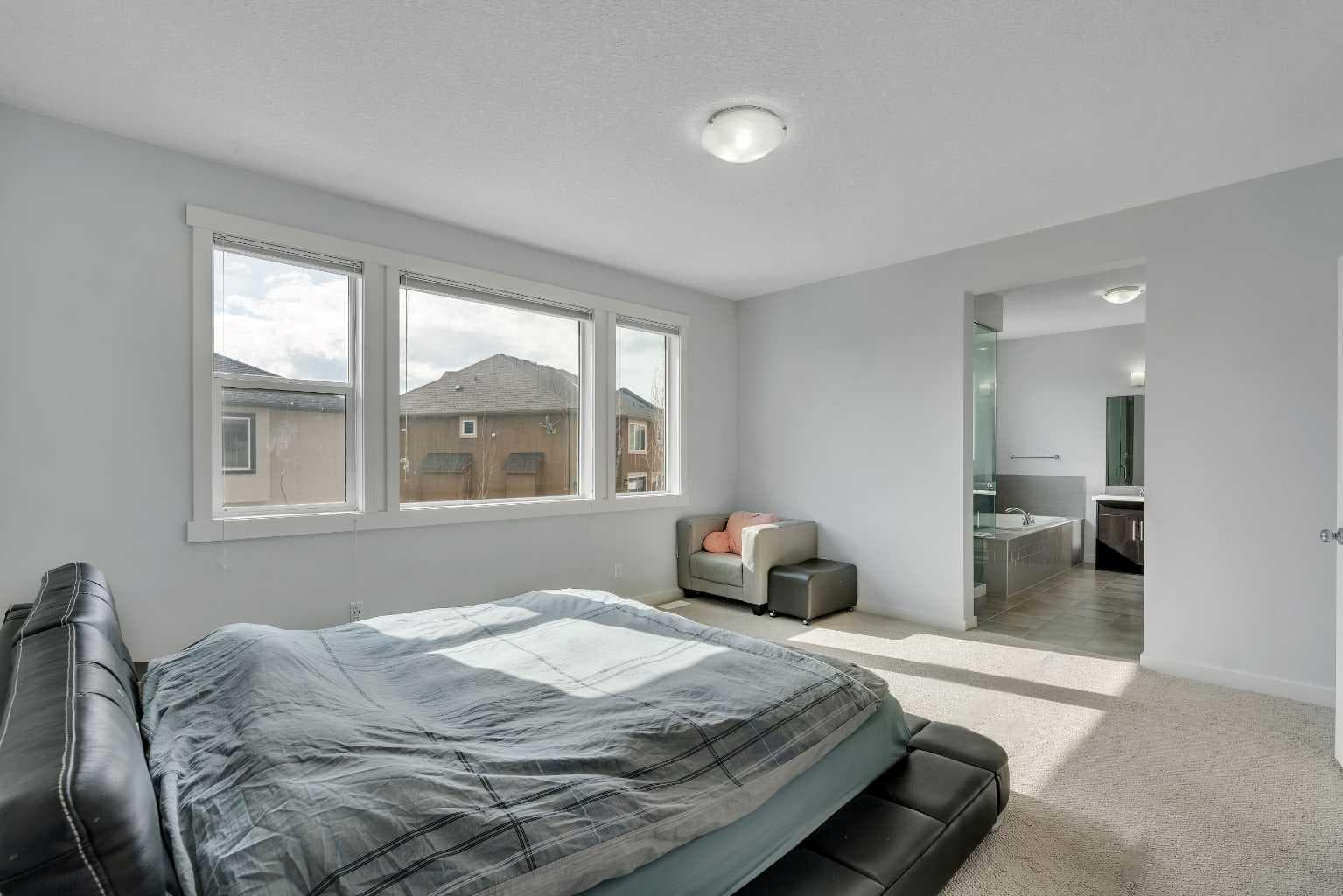 151 Stonemere Green 