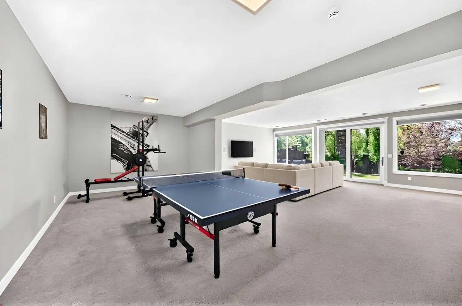 33 Aspen Summit Circle SW