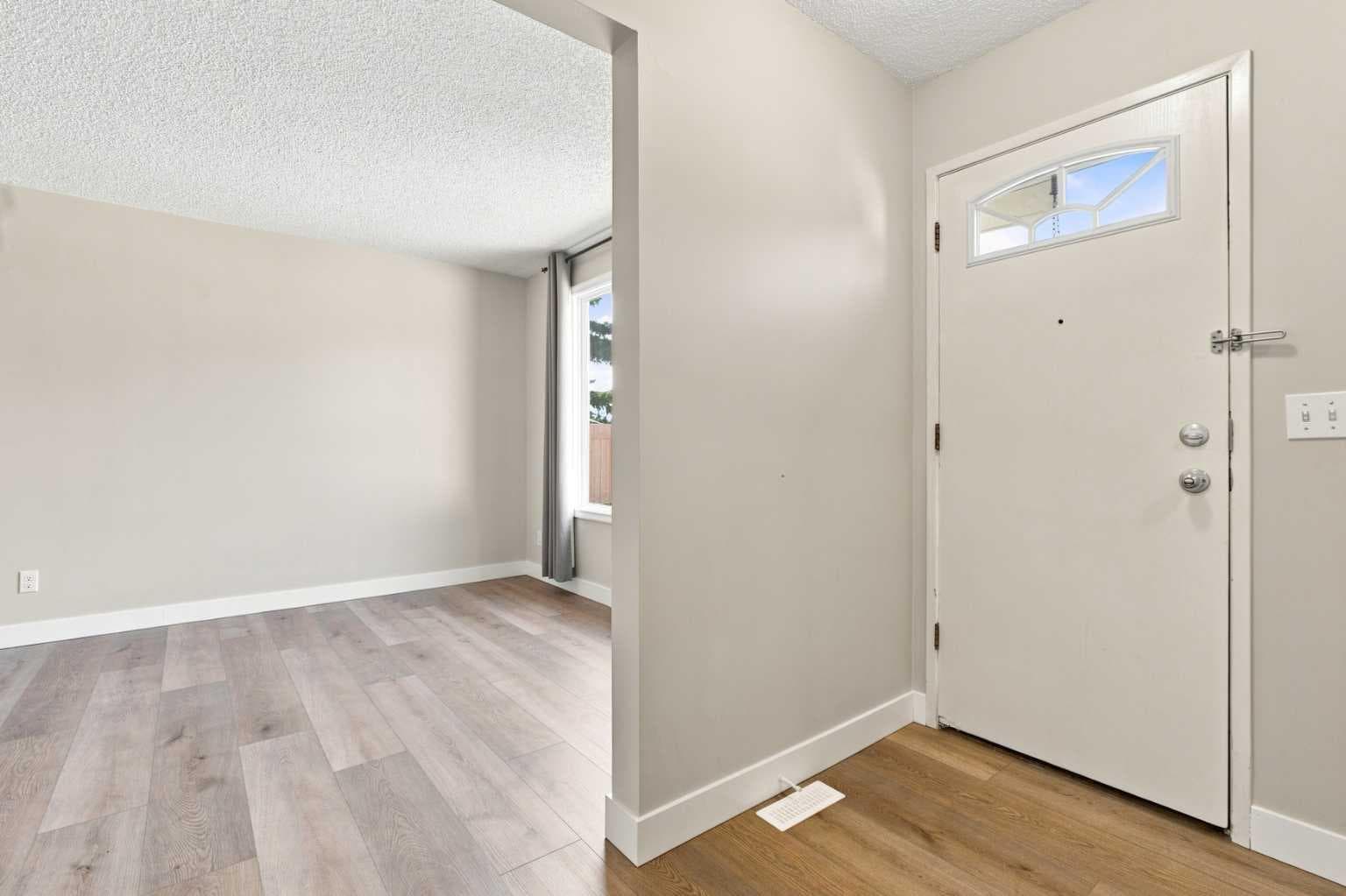 35, 740 Bracewood Drive SW