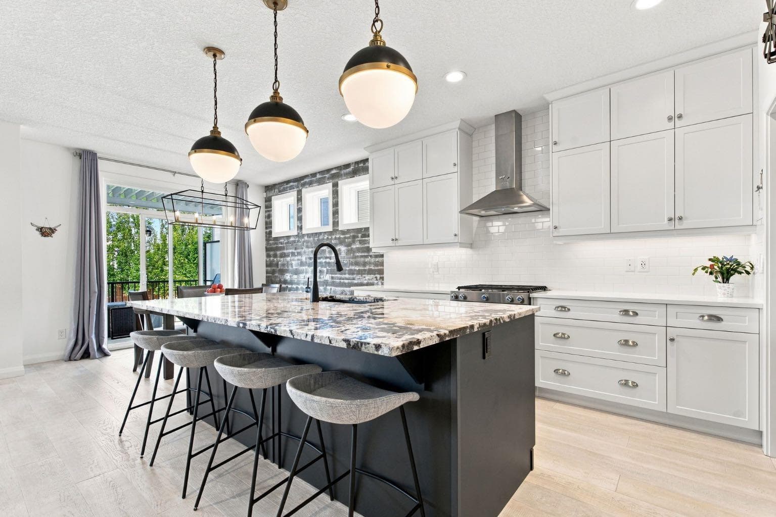 218 Boulder Creek Place 
