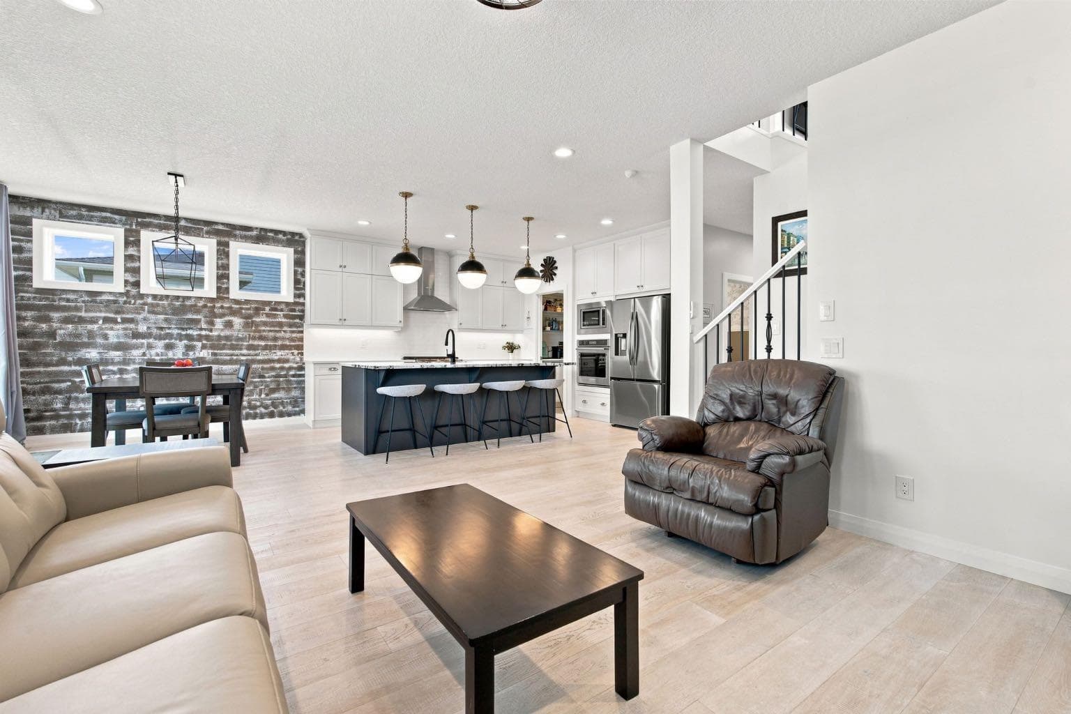 218 Boulder Creek Place 