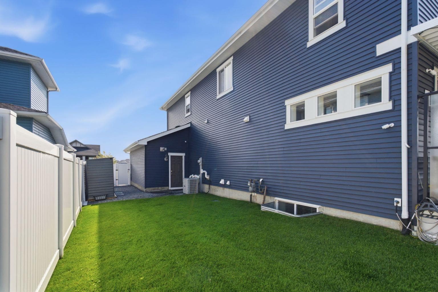 218 Boulder Creek Place 