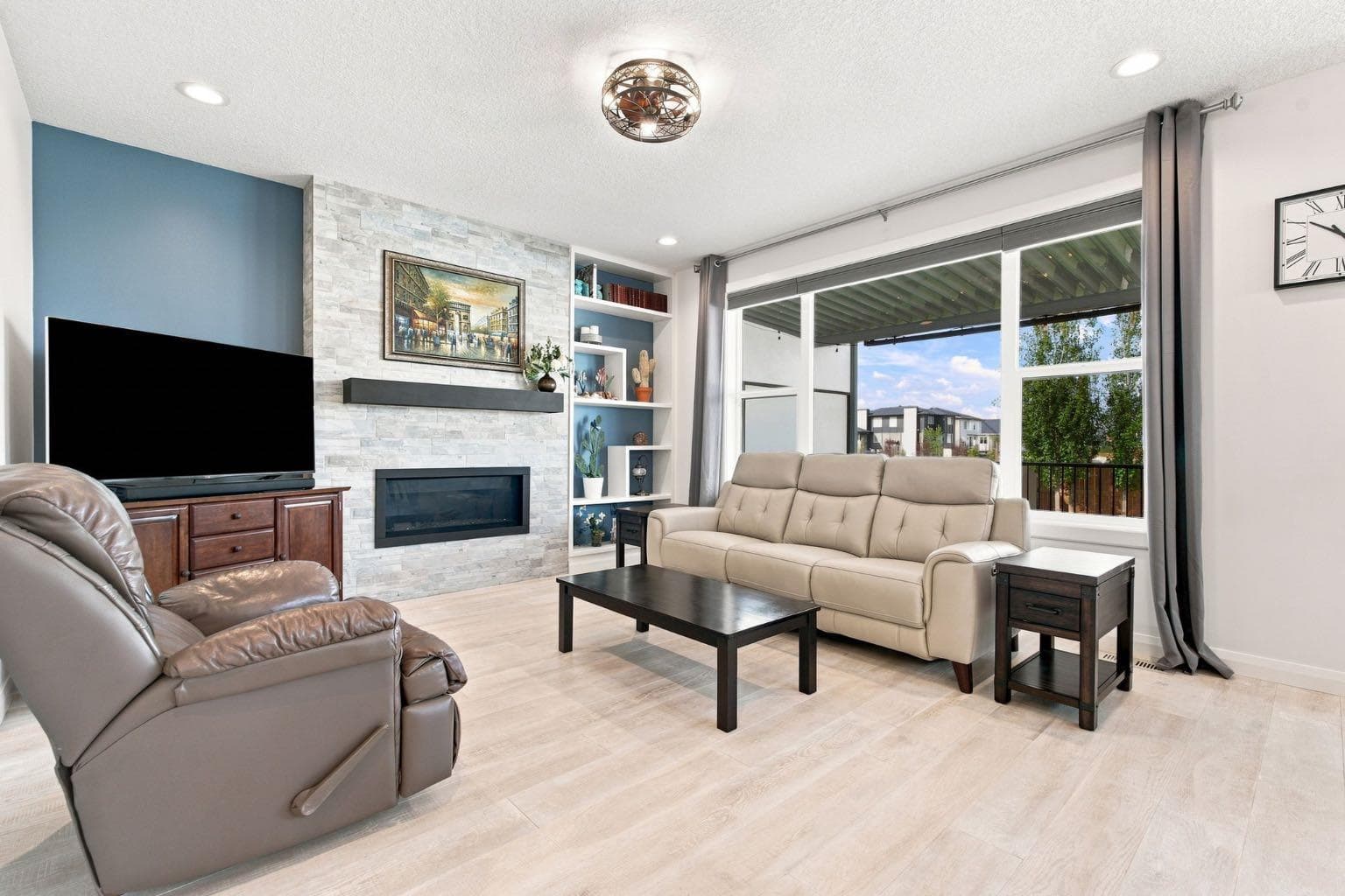 218 Boulder Creek Place 