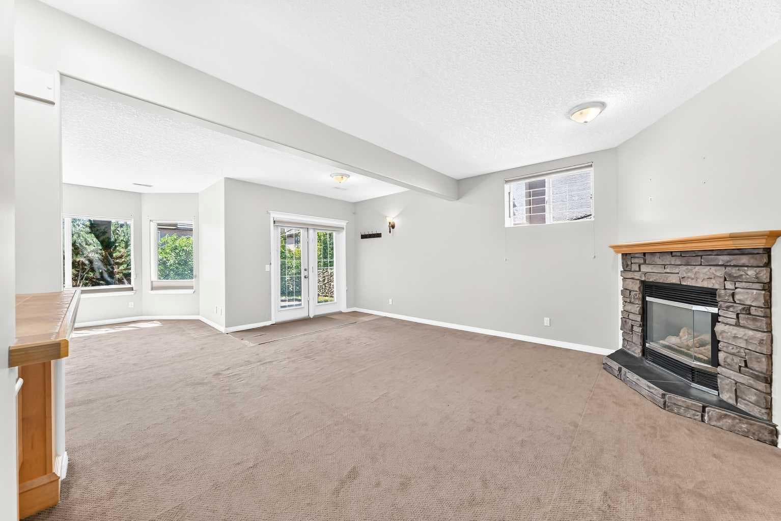 35 Arbour Vista Way NW