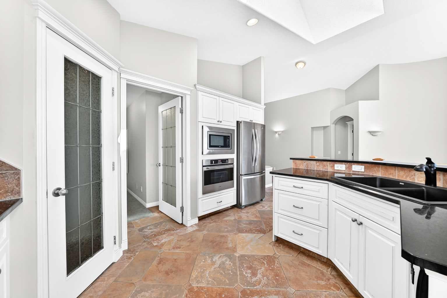 35 Arbour Vista Way NW