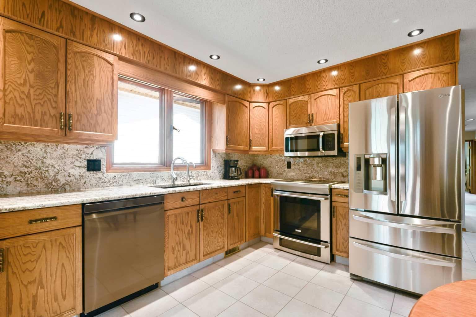 308 Canniff Place SW