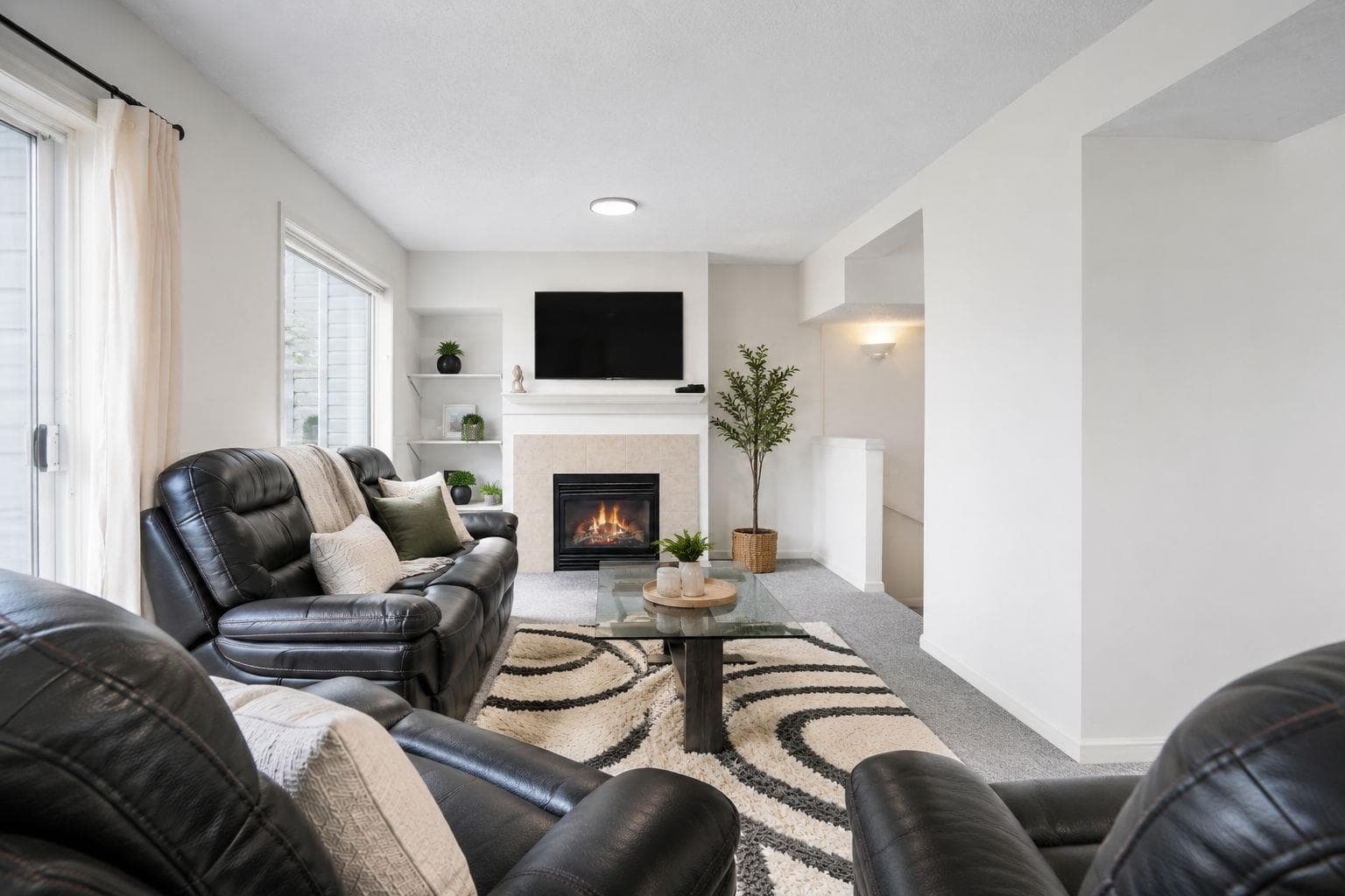 28, 200 Hidden Hills Terrace NW