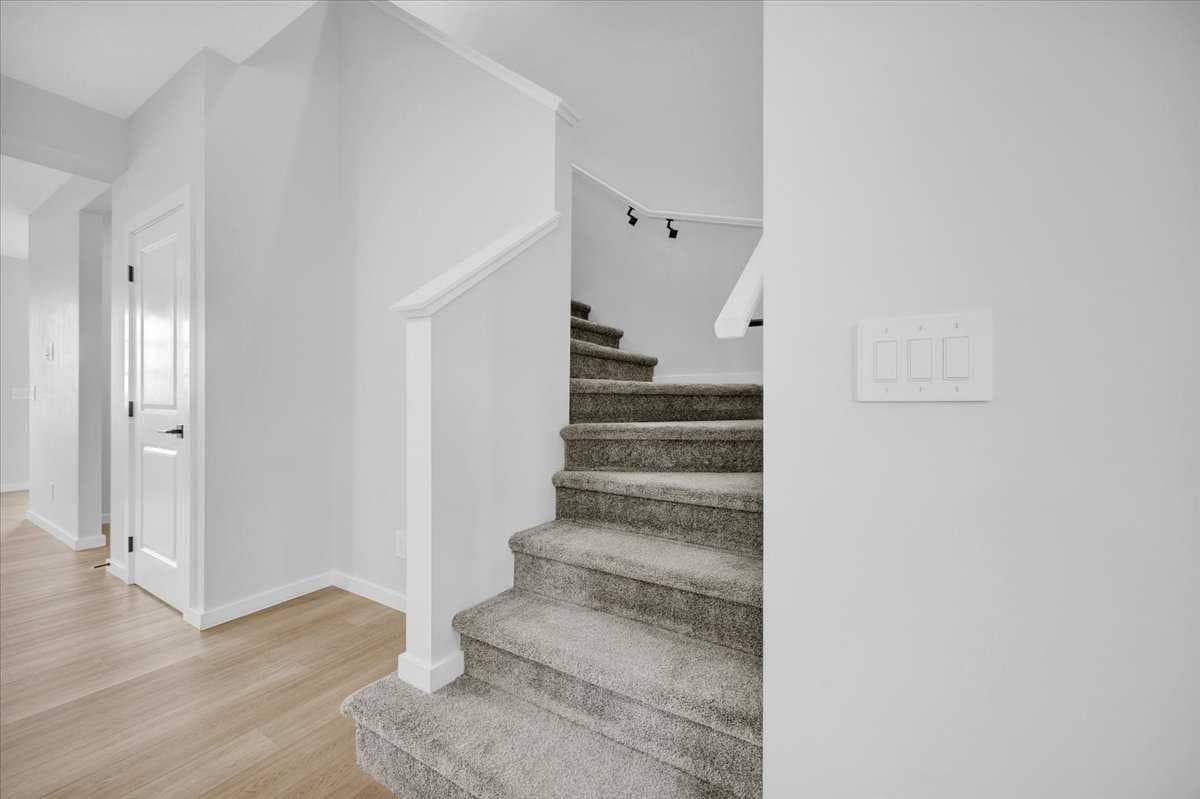 112 Langwell Common SE
