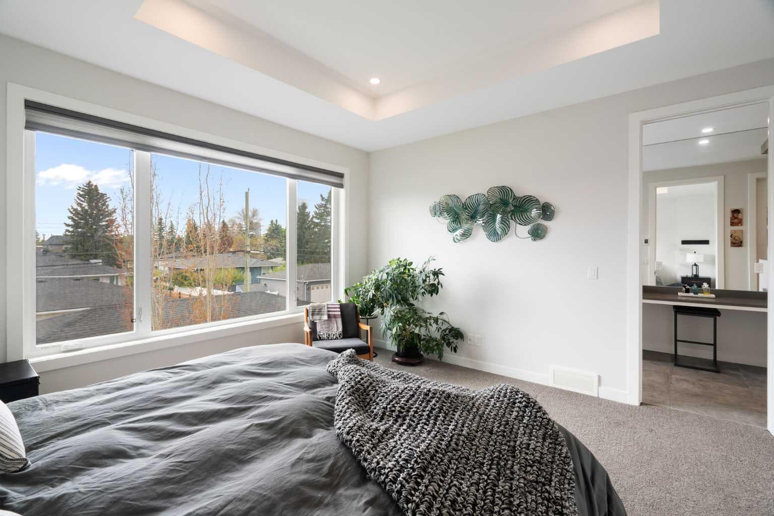 1141 Renfrew Drive NE