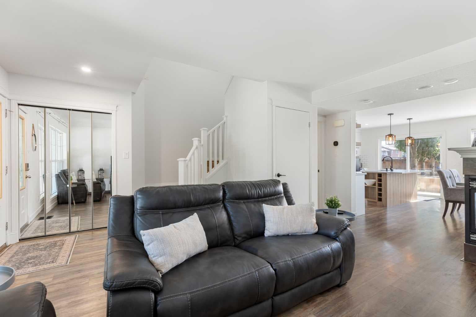 17 Auburn Bay View SE