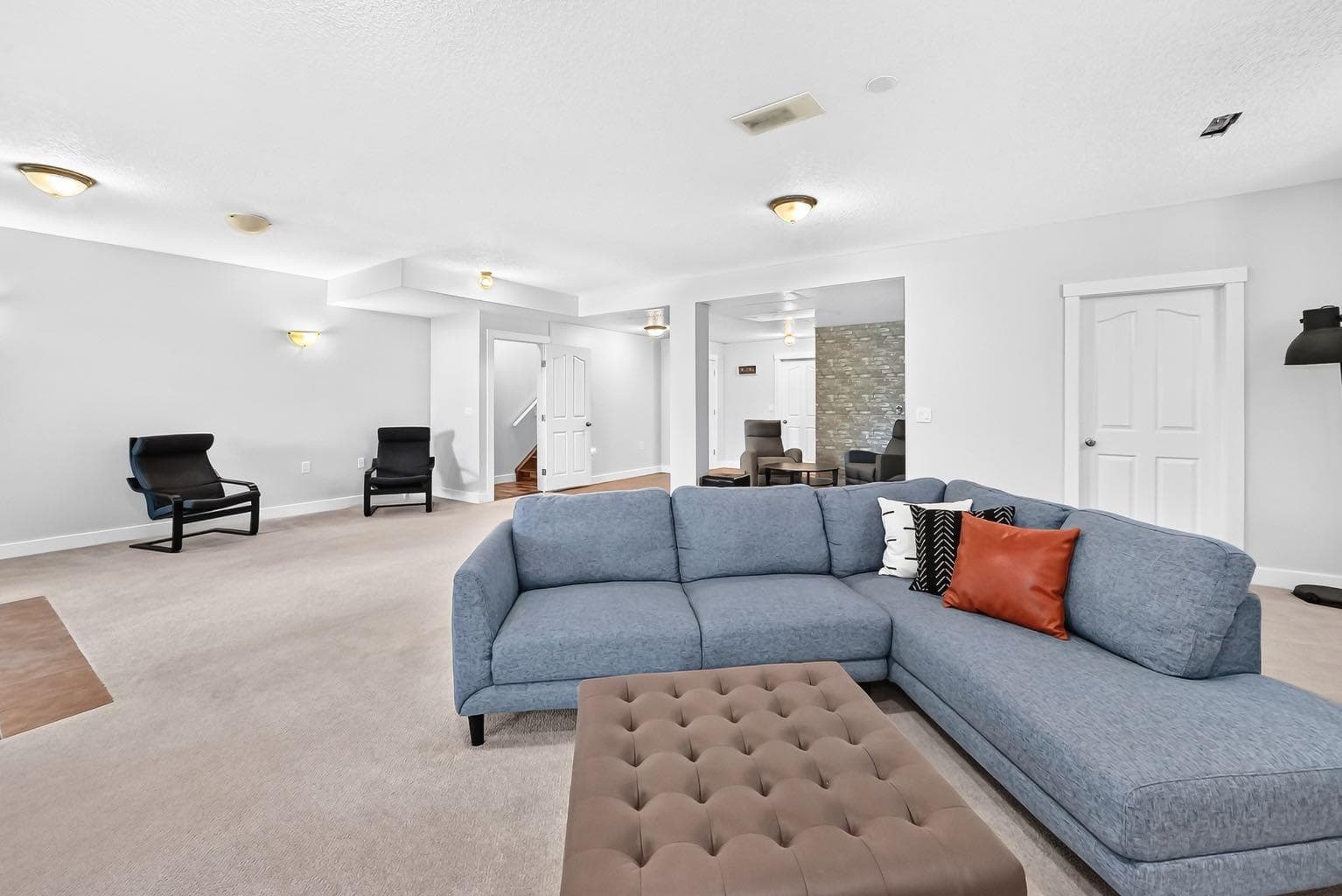 13 Cresthaven Way SW