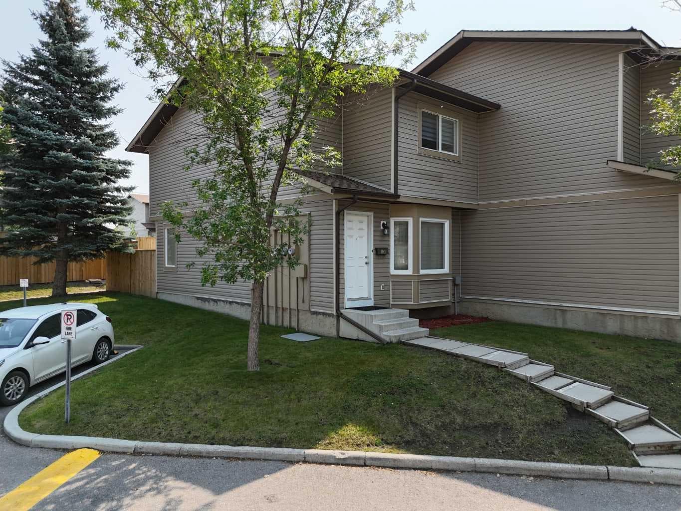 108 Falshire Terrace NE