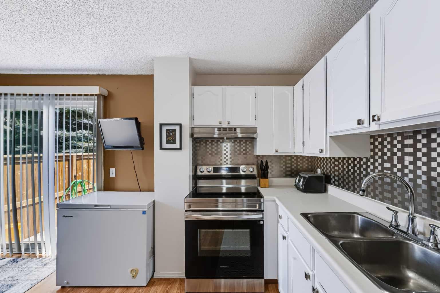 108 Falshire Terrace NE