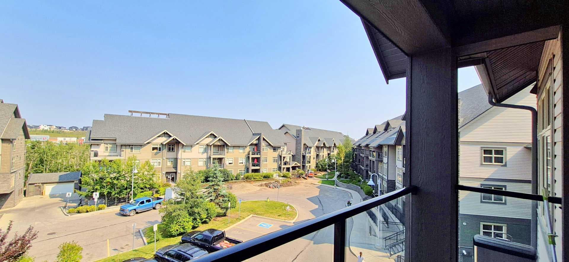 206, 15 ASPENMONT Heights SW
