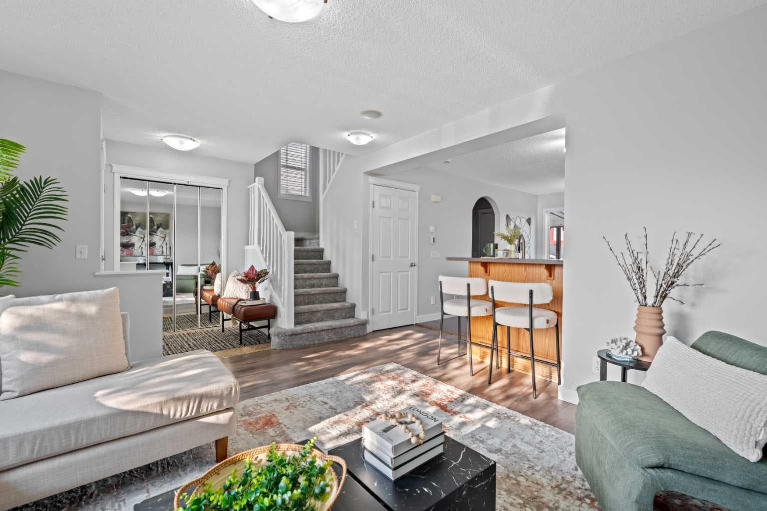 352 Sagewood Park SW