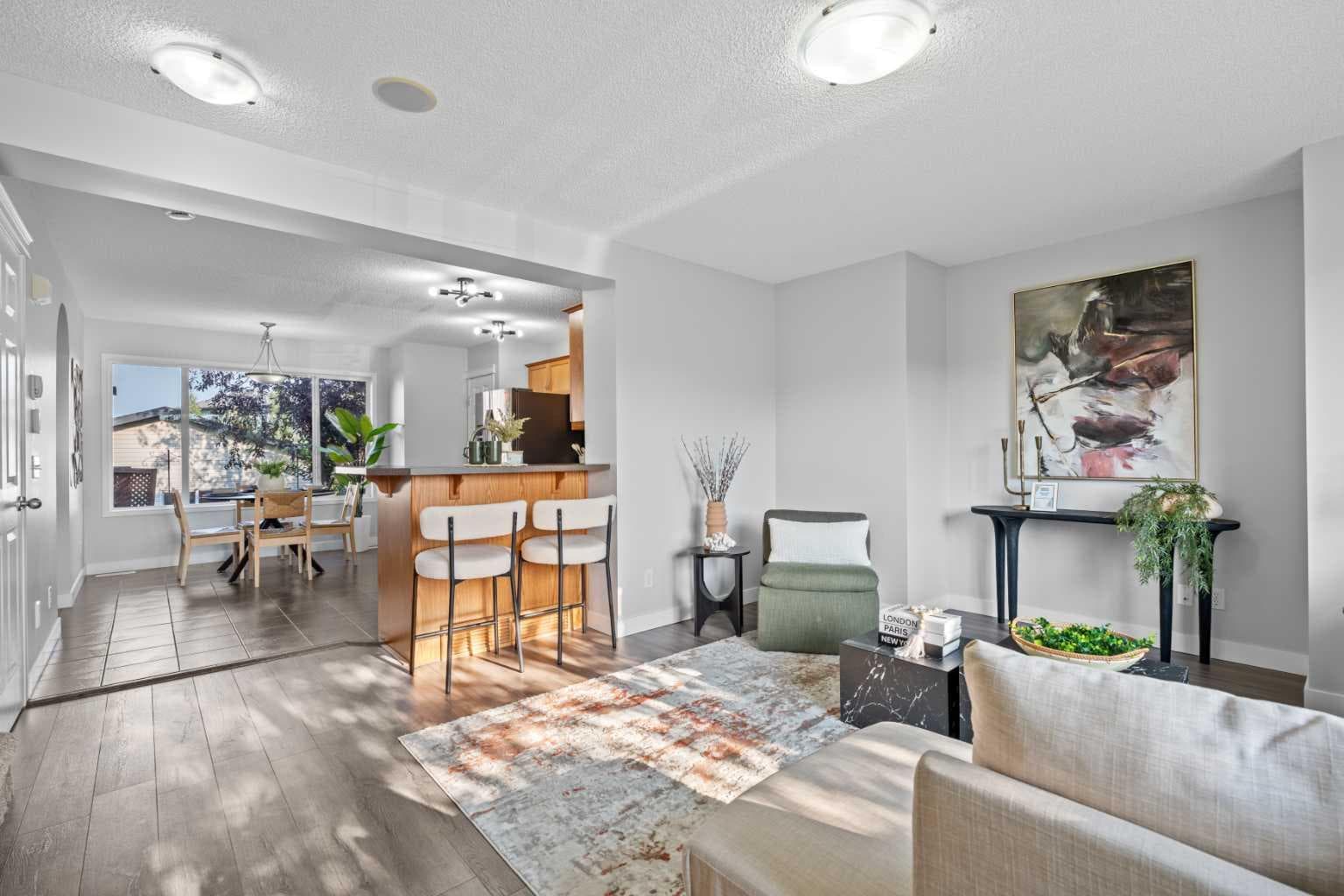 352 Sagewood Park SW
