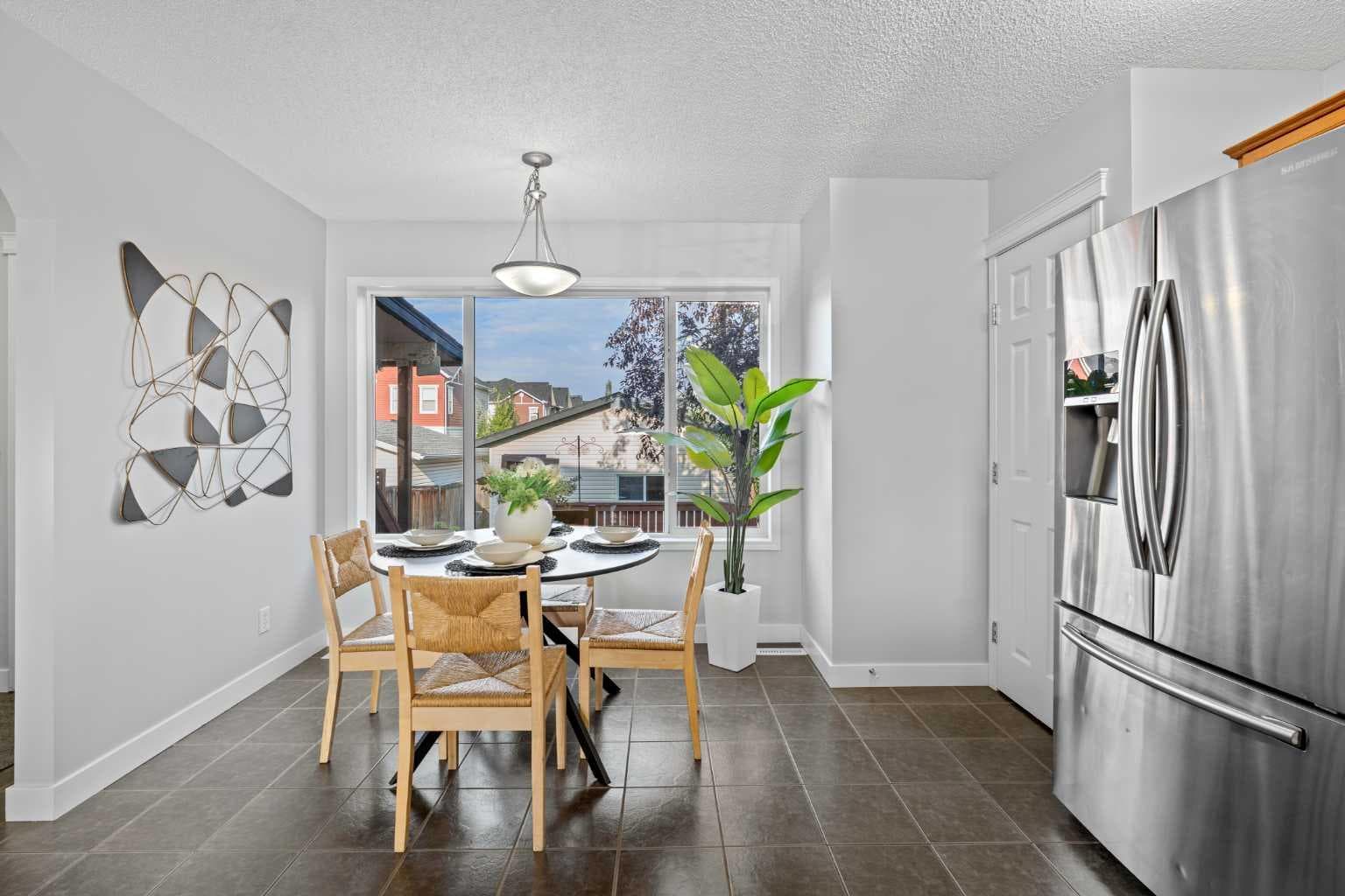 352 Sagewood Park SW