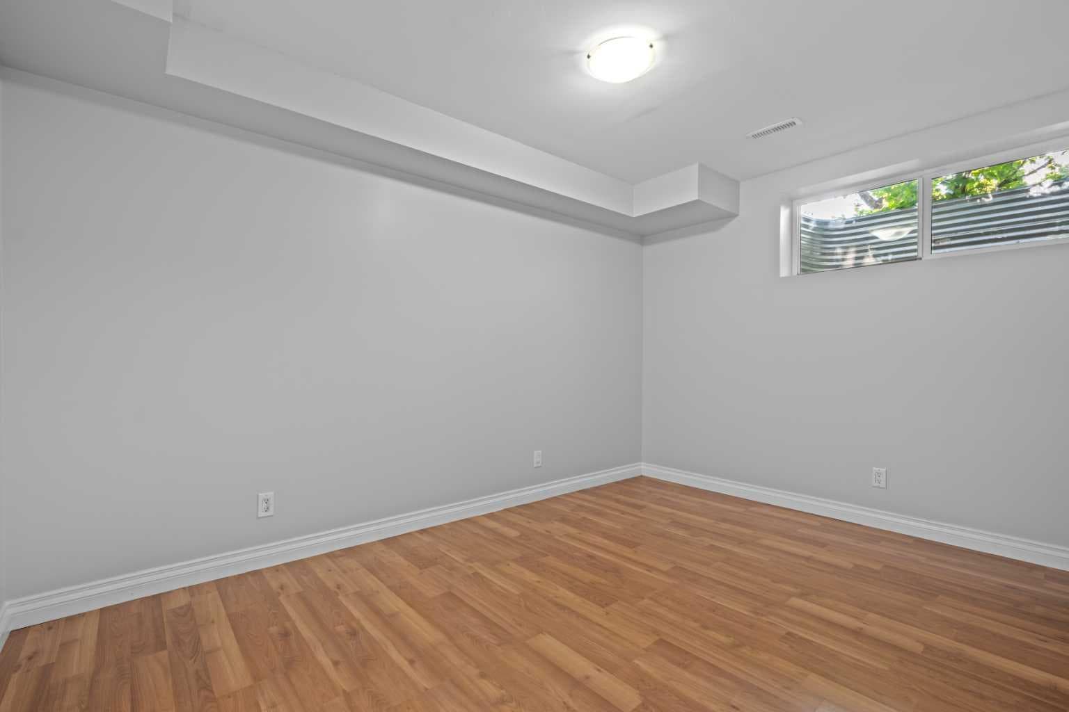 352 Sagewood Park SW