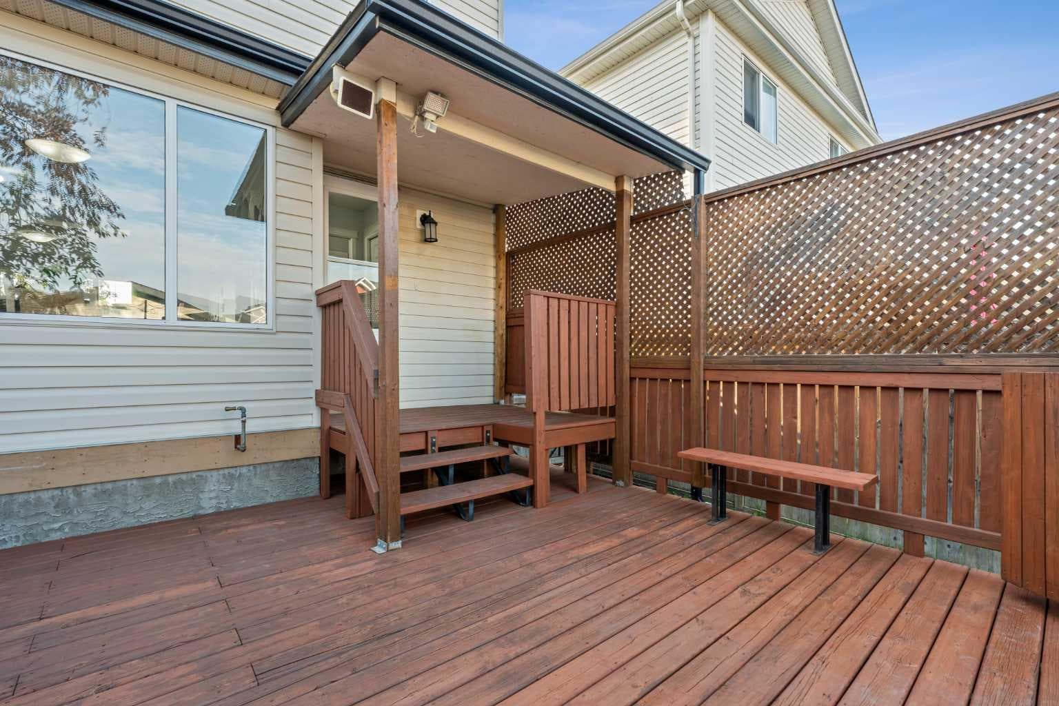 352 Sagewood Park SW