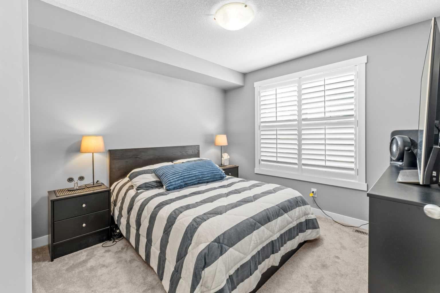 145 Cranford Walk SE