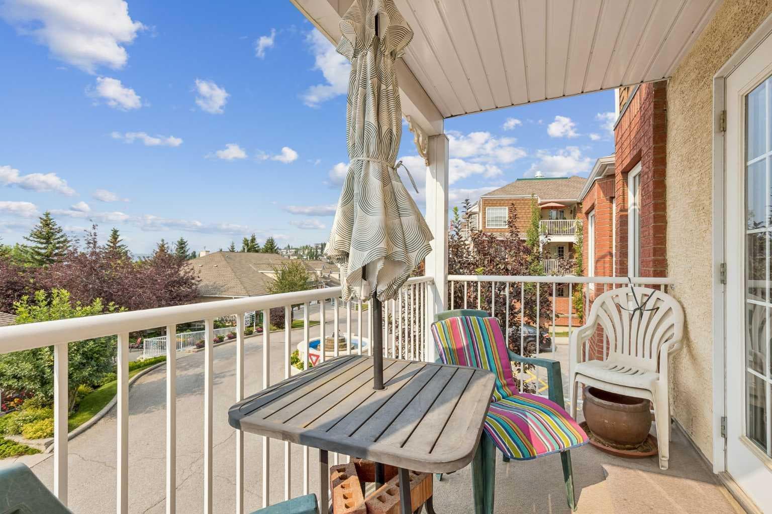 1203, 1203 Sienna Park Green SW