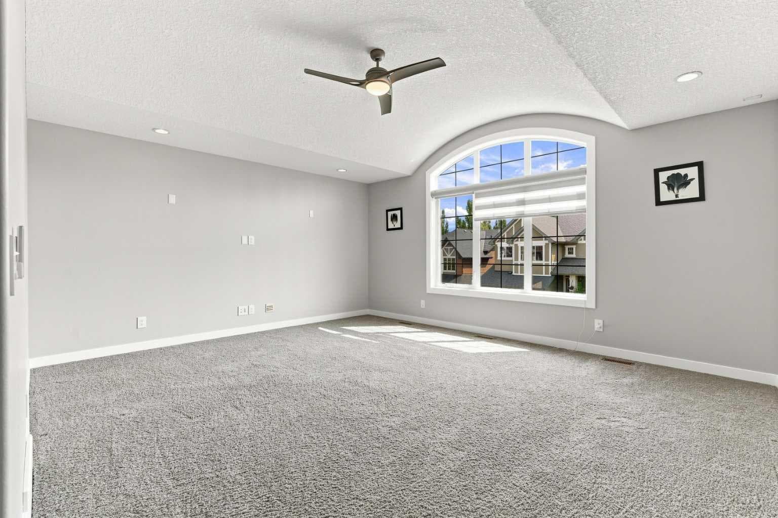 163 Cranarch Circle SE