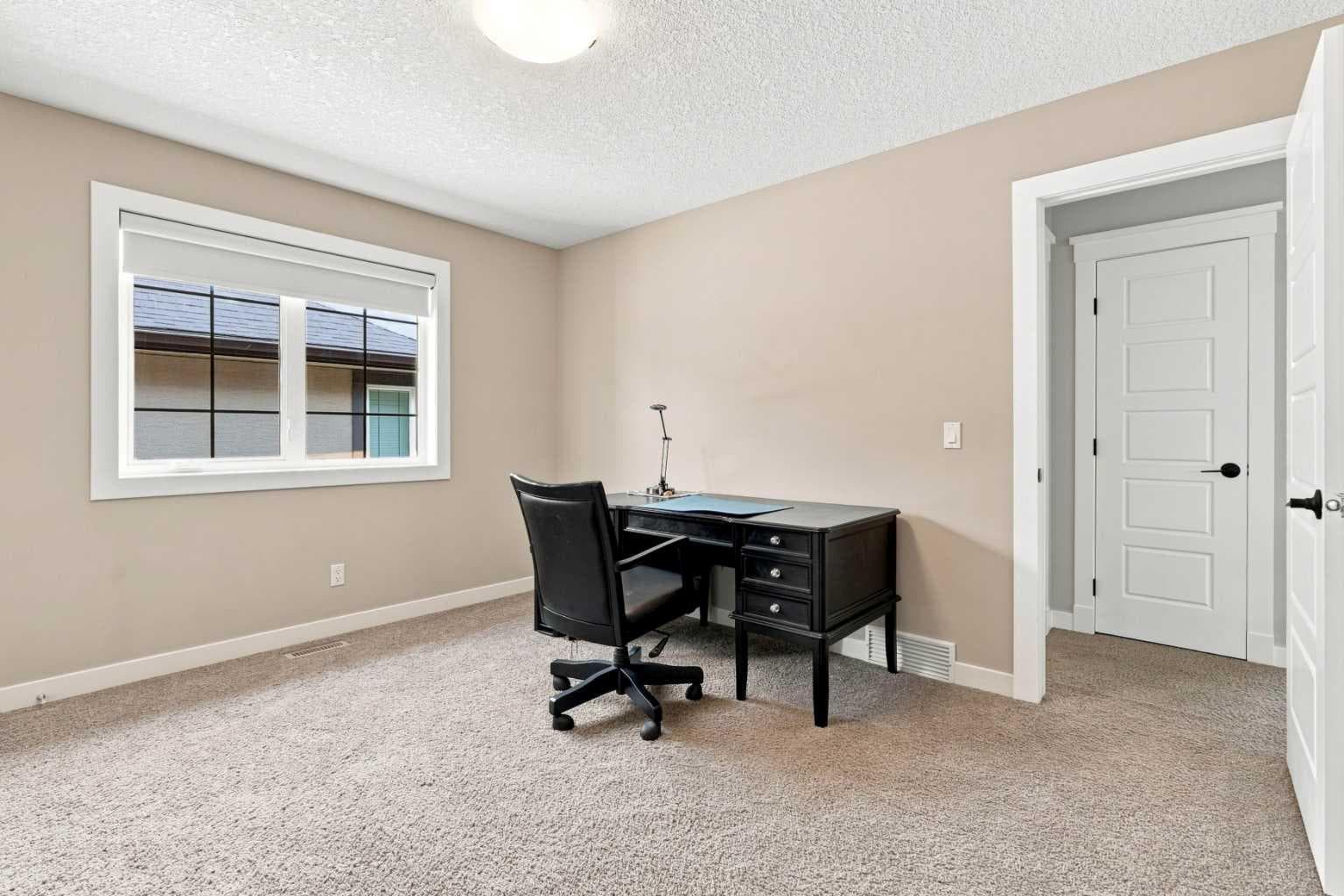163 Cranarch Circle SE