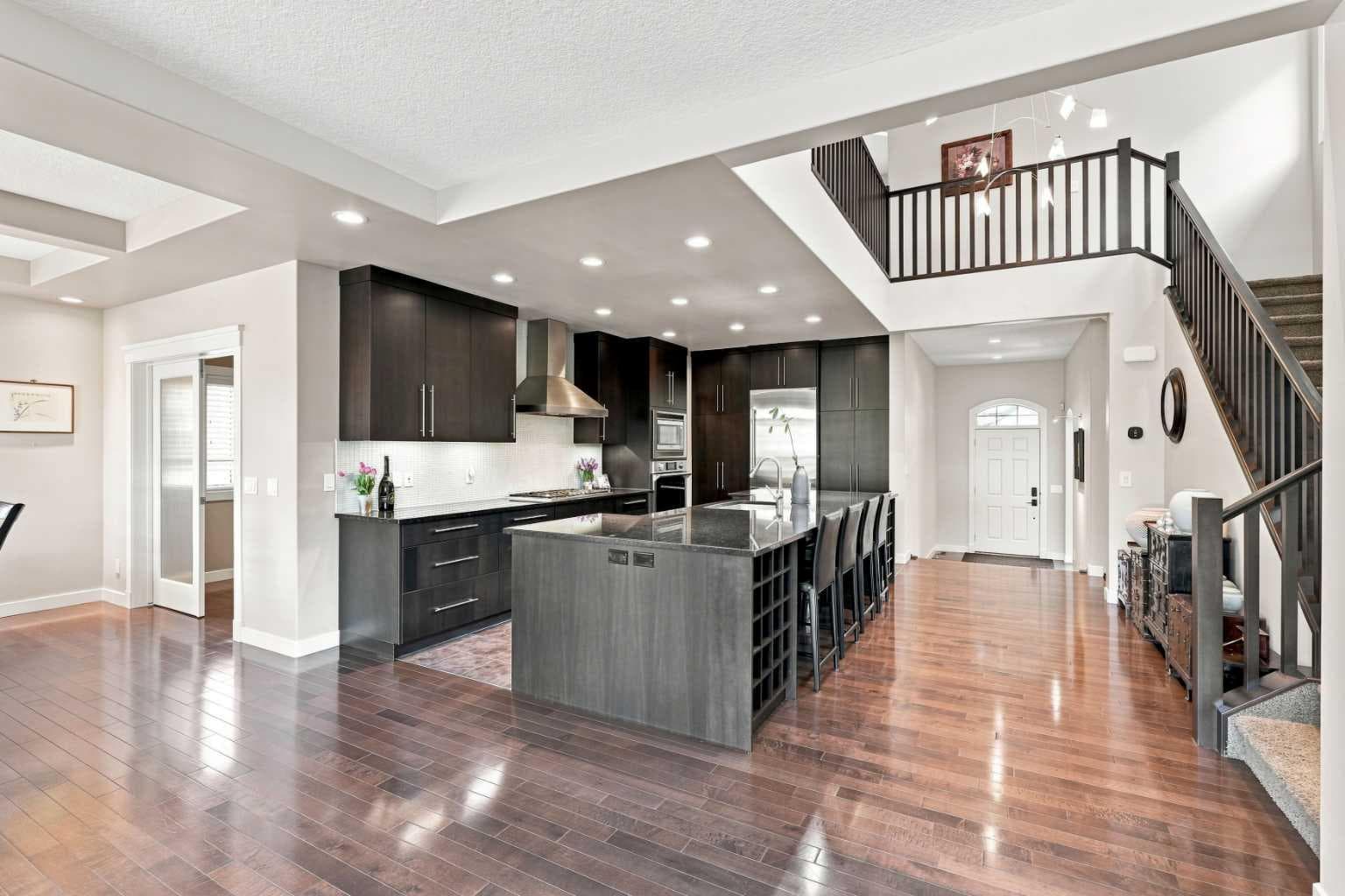 163 Cranarch Circle SE