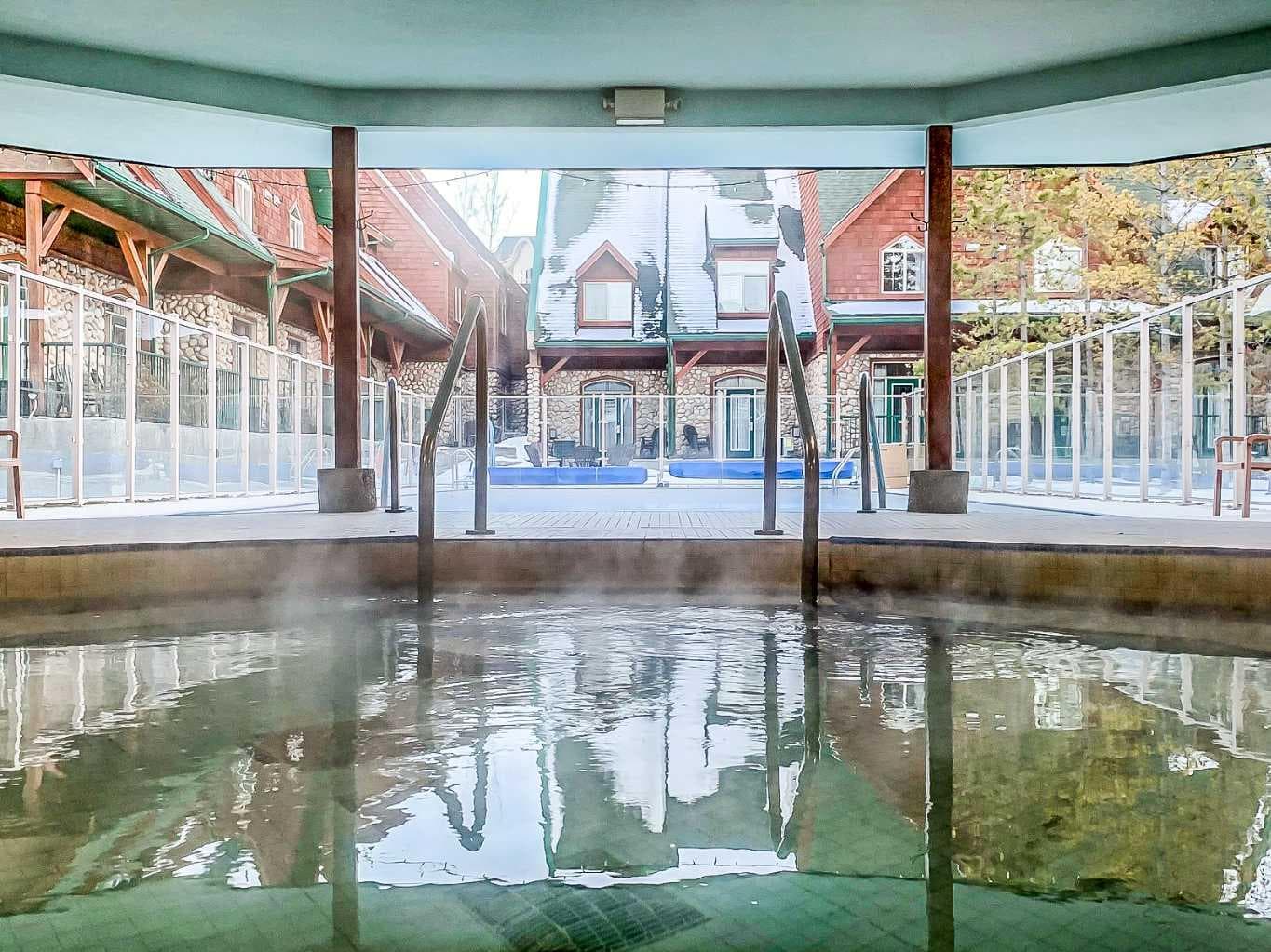 122, 140 Kananaskis Way 